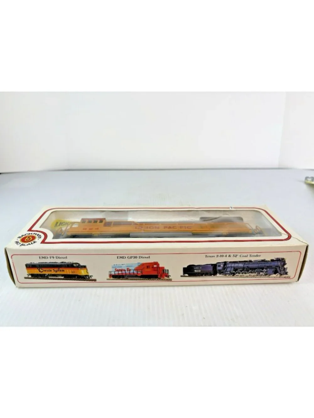 Bachmann N Scale UP Union Pacific GE U36B Diesel Locomotive #824, Working, IOB